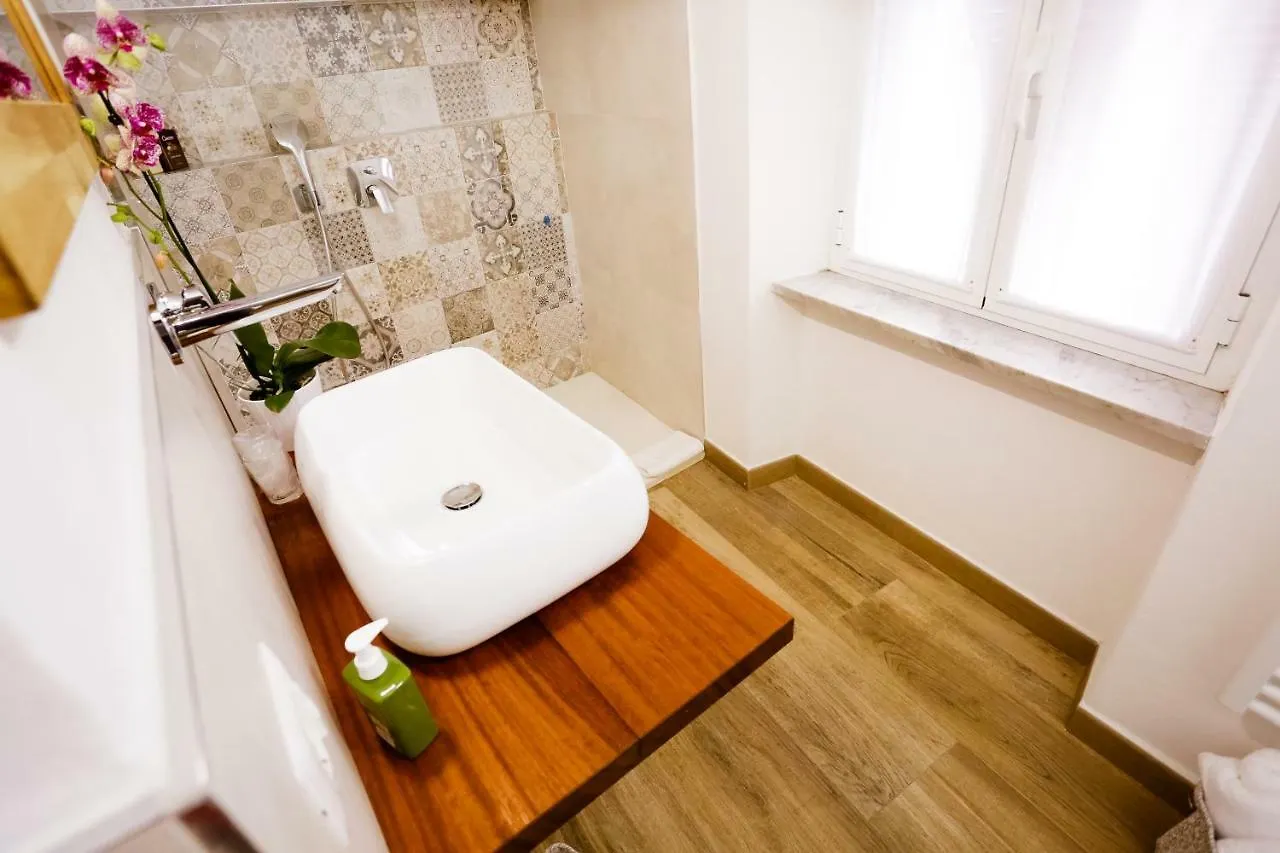 Guest house Sarzana'S Rooms